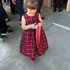 Girls 5t formal tartan Red Plaid Holiday dress.